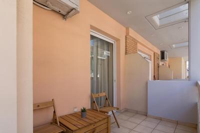 Civitas Apartment by LobbySquare