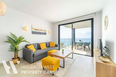 Seaviews Reserve Collection - La Vista Mar Azul by HWPC