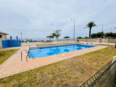 Benajarafe casa playa y piscina