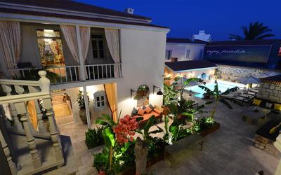 Marge Hotel Adult Only 12 plus