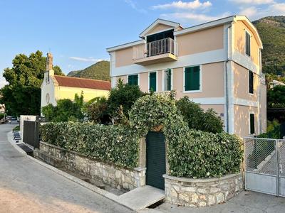 Apartment Dunja Djenovici