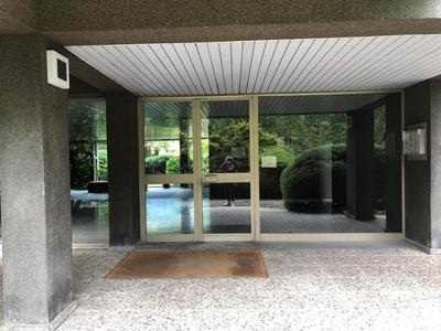 "Sweet Caroline" elegante monolocale a COMO-mq 41- ideale per due persone , con garage privato