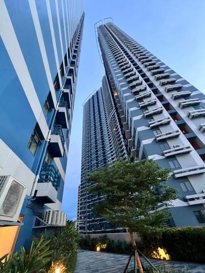 AM Condotel at Air Residences