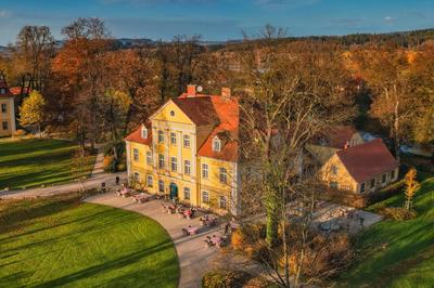 Pałac Łomnica Karkonosze - Schloss Lomnitz Riesengebirge