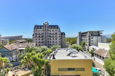 Room with a View - Green Point
