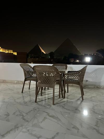 Imperial Pyramids View Inn