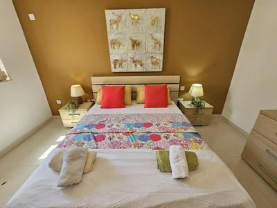 Cozy Apartment 2 bdr 2 bth Terrace near Promenade 2 J2