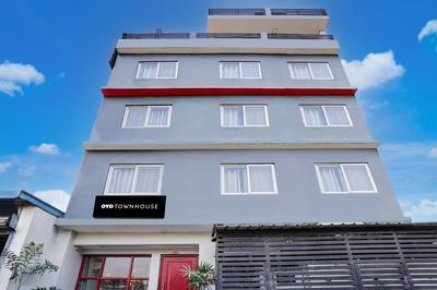 Townhouse Gomti Nagar Sector 6 Near Ekana Stadium