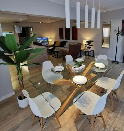 Modern house with pool, just 700m away from beach