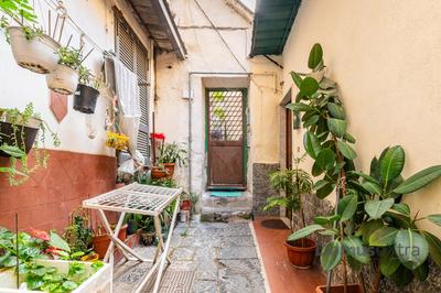 La Casa nel Tufo By DomusExtra