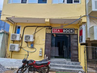 Sea Rock Hotel