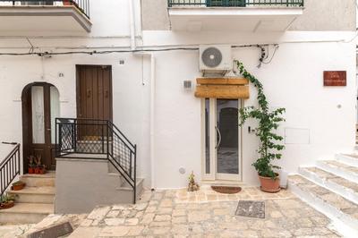 Casa Mediterranea, Ceglie Messapica