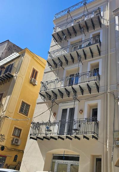 Nika Palermo Holiday House