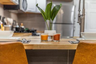 2bed1bath-spacious-desk-wd,sleeps5,wifi,dt