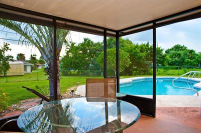 3 Bedrooms 2 Baths Pool Home available for LONGER STAYS!!!