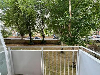 Beautiful Central duplex Flat, 2 Bedroom & Balconies, excellent transport links to Landmarks