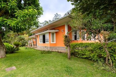 Sitio Monjolo -Refúgio aconchegante na natureza Serra de Itaipava