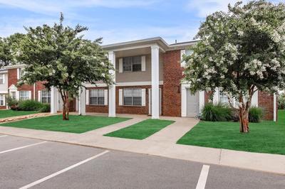 Brentwood N9 I Cozy & Comfy I 2Bd I Free Parking