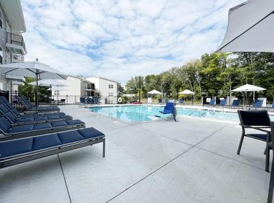 Landing at Emery Villages - 2 Bedrooms in Concord