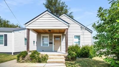 3BR 2BA Derby Home Walk to Churchill Free Parking