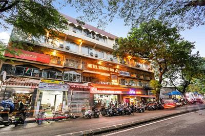 FabHotel Spring Inn - Nr Borivali Station