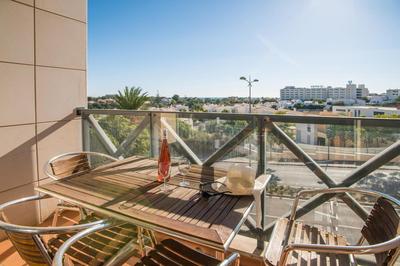 Albufeira Modern 5 With Pool by Homing