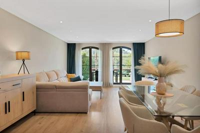 NEW! Arqueros Deluxe Apartment