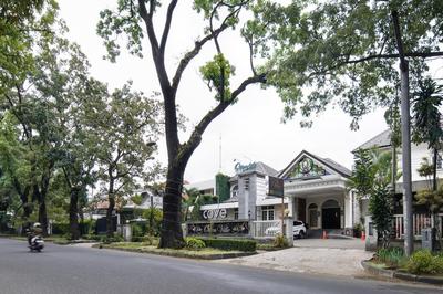 Rehat at Ottenville Boutique Hotel