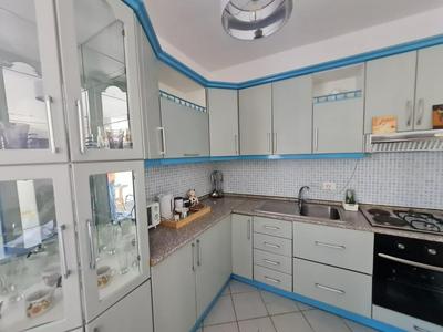 Cozy Anna Apartment ,Near the Sea, Central Location ,Rruga Pavaresia