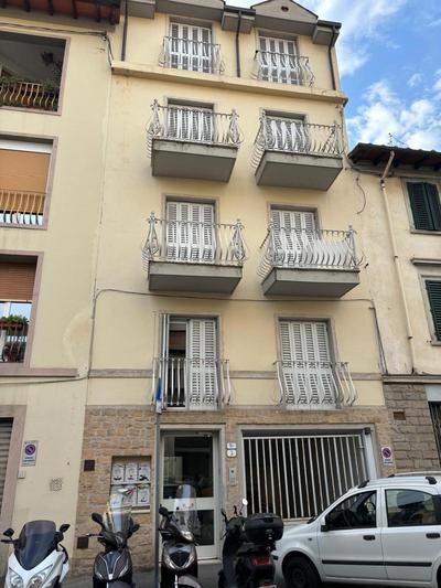 Sam's central & cosy studio apartment by the old town