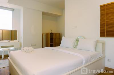 Spacious 1BR with Japandi Design at West Vista Apartment By Travelio — Jakarta photo 4