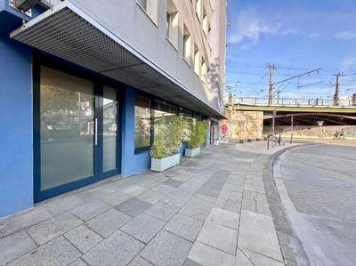 Stylish Quiet City Oasis near Cologne Central Station