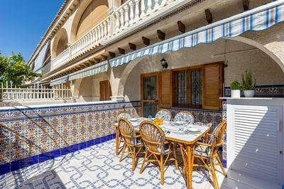 Santa Pola Mediterranean House with AC and Wifi