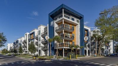 Landing at The Exchange - 2 Bedrooms in San Marco