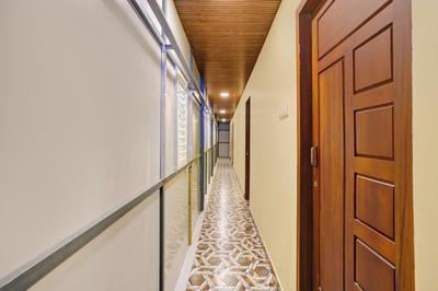 Super OYO Hotel O PULARI BACKWATER & ROOMS