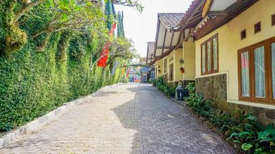 OYO 1488 Hotel Cemara Asri