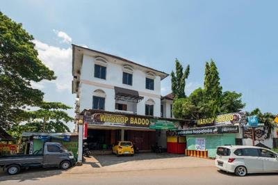 OYO 1906 Zhafira Guest House Syariah