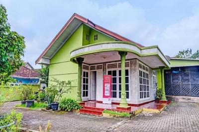 SPOT ON 91980 Kost Beringin 4