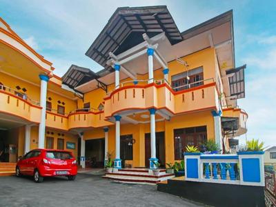 OYO 92631 Hotel Dan Aula Wahyu Sari B
