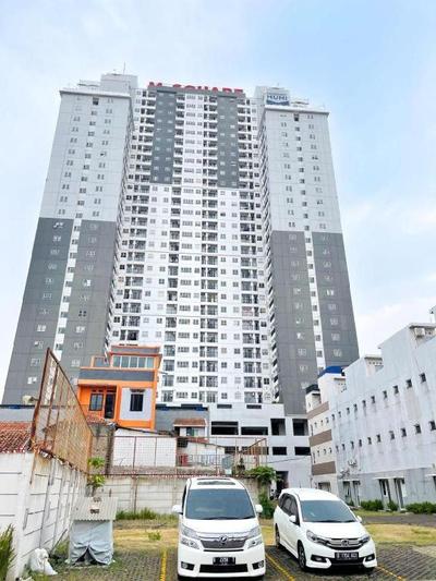 OYO 93940 Apartemen Mekarwangi Square By Lina