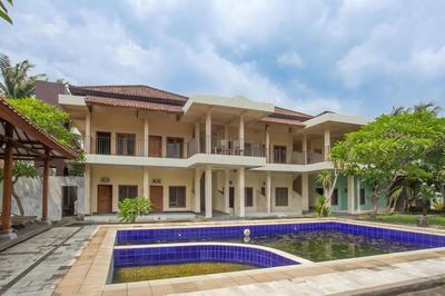 OYO 93440 Warde Hotel Near Sae Restaurant