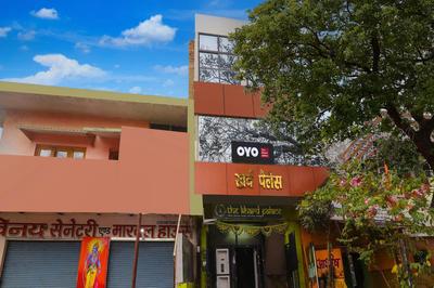 SPOT ON KHARD PALACE