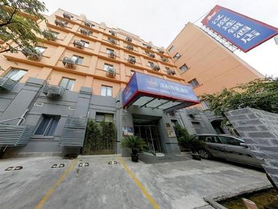 Hanting Hotel Shanghai Lujiazui Dongnan Road