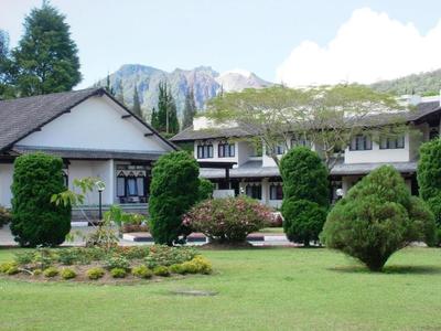 Hotel Sibayak Internasional Berastagi