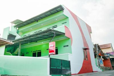 OYO 1014 Bettah Coba 2 Sukabumi