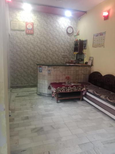 Raj Home Stay Near Taj Mahal