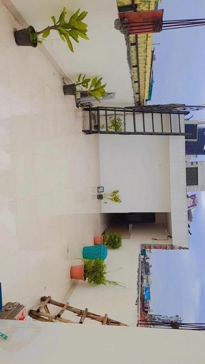 Hotel Moon Residency Satya Niketan- Couple Friendly