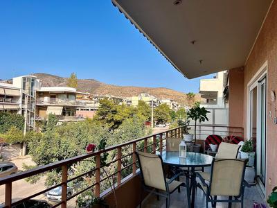 Sylvia's luxurious, spacious & relaxing apartment