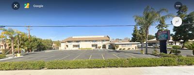 Lone Oak Studio Suites