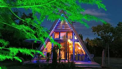 DREAM House by the sea